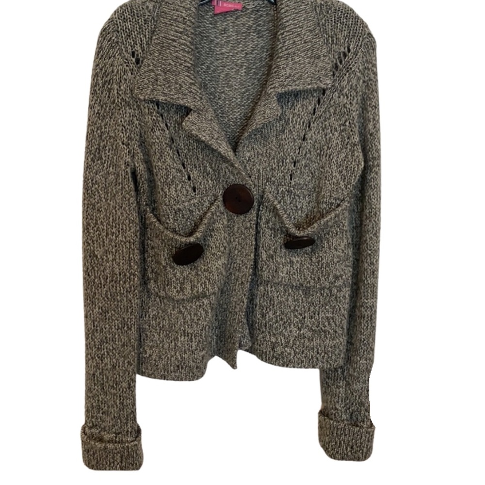 🖤BOGO🖤 BCBG cute chunky knit bow button collared cardigan